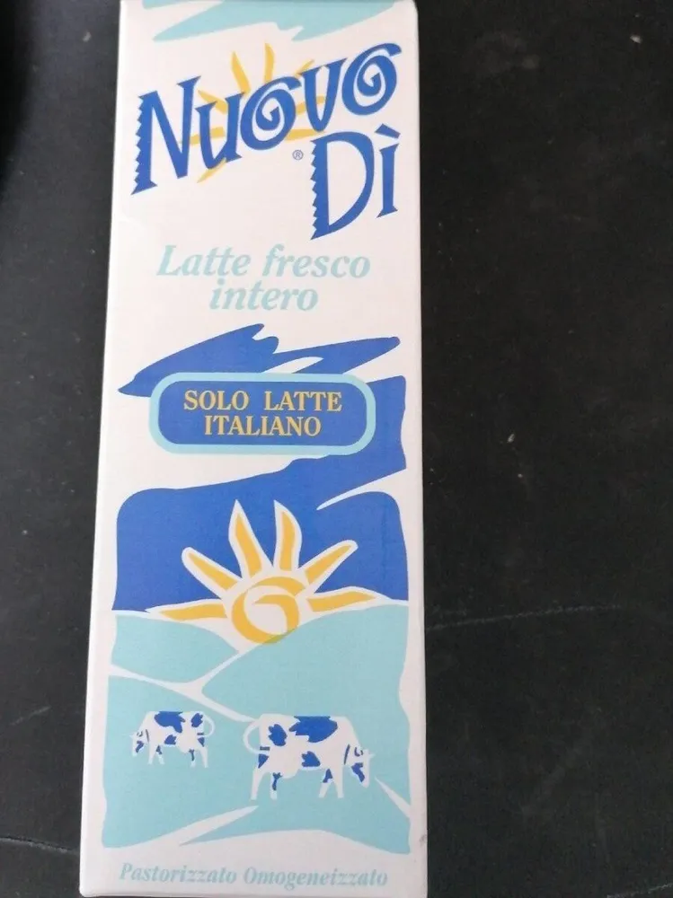 Nuovo di latte fresco intero