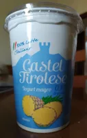 Yogurt magro all'ananas