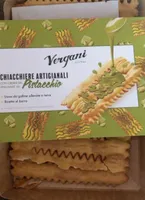 Chiacchiere classiche con crema da spalmare al pistacchio