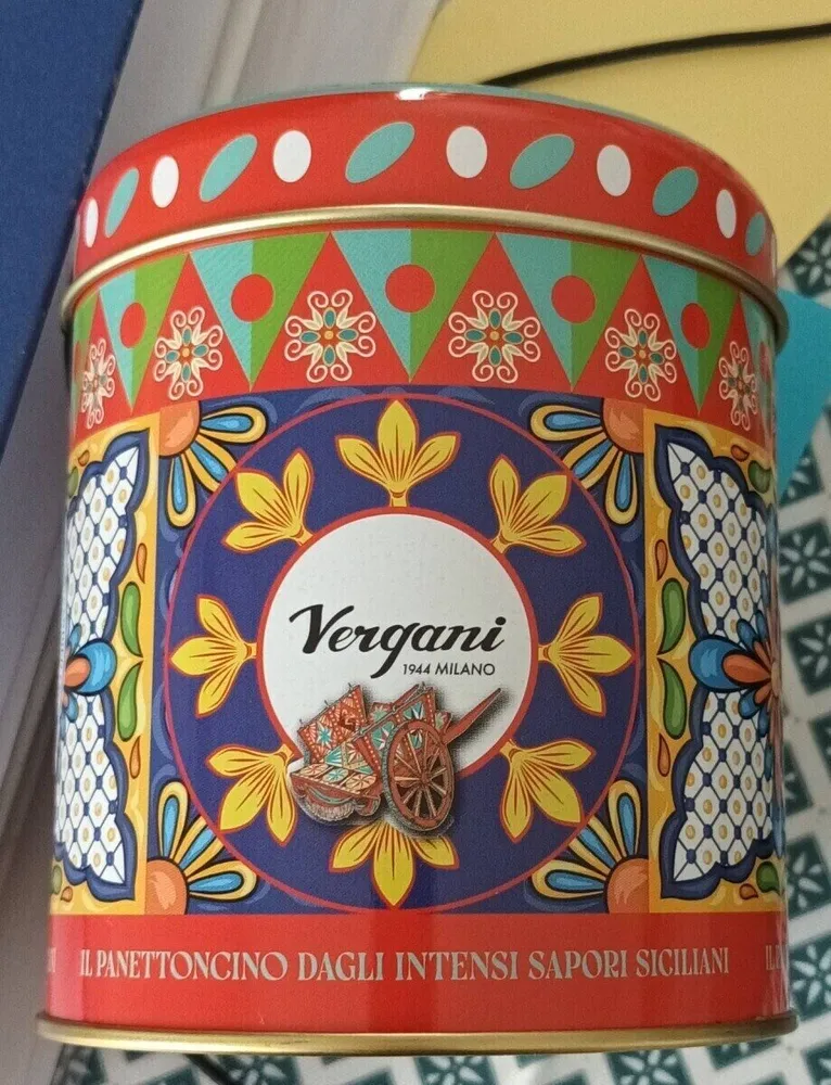 Panettoncino dagli intensi sapori siciliani