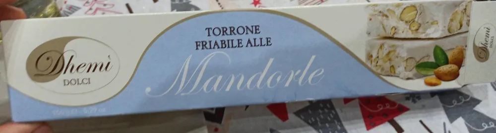 Torrone friabile alle mandorle