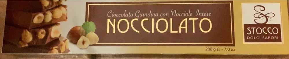 Cioccolato gianduia con nocciole intere