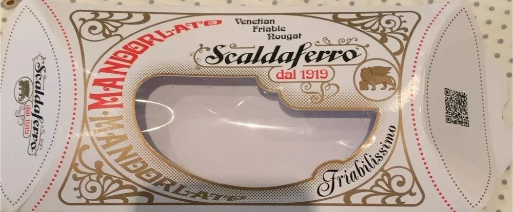 Torrone con mandorle