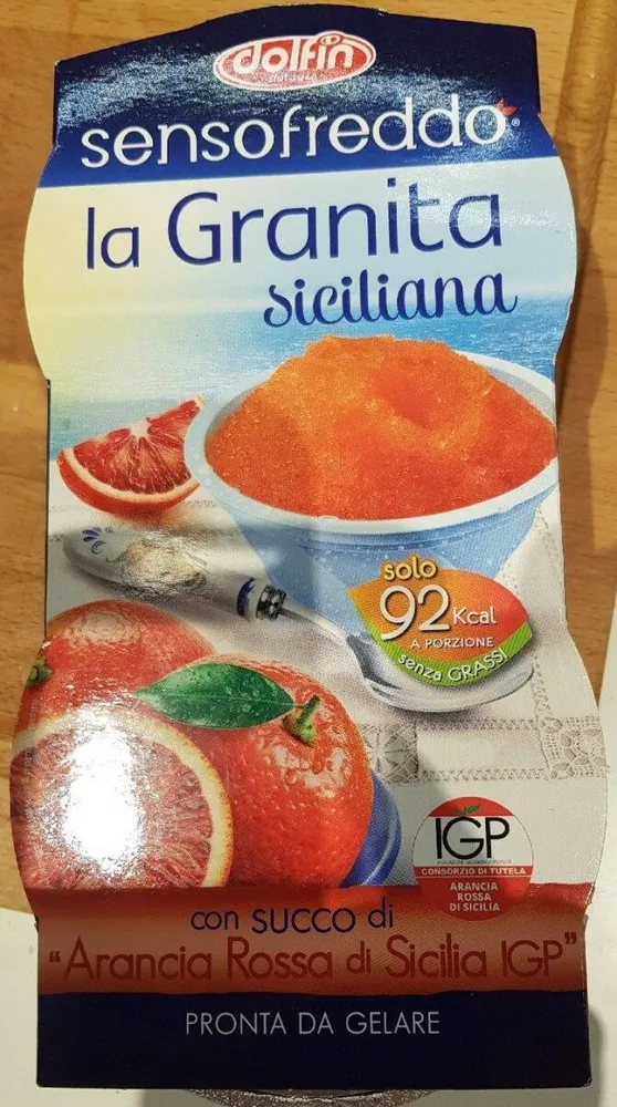 la granita siciliana con succo di arancia rossa di sicilia IGP