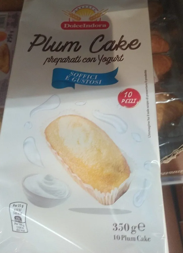 Plum Cake preparato con yogurt