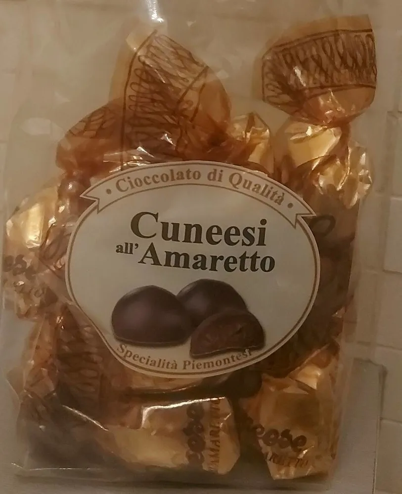 Cuneesi all'Amaretto