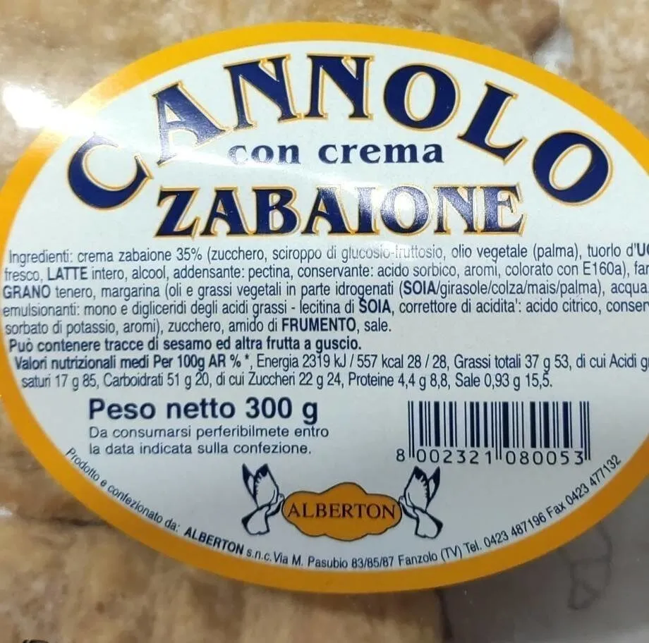 Cannolo con crema zabaione