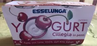 Yogurt intero ciliegia in pezzi
