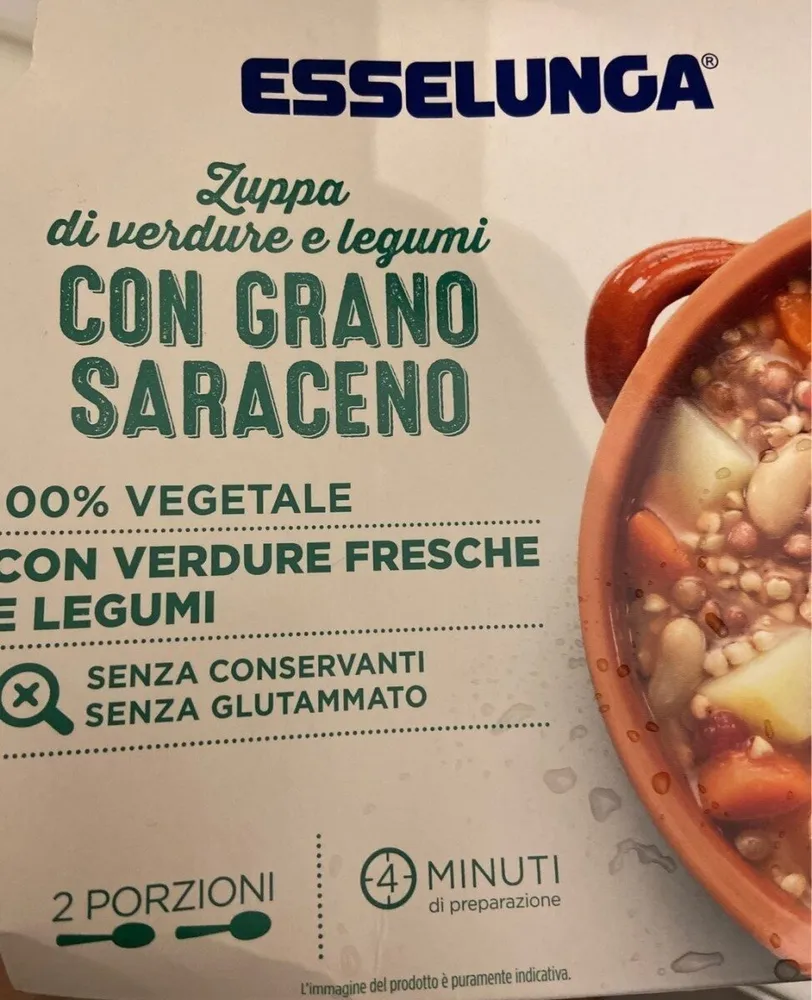 Zuppa di Verdure e legumi con grano saraceno