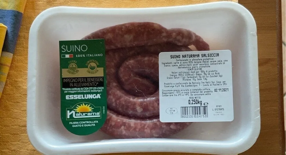 Suino naturama salsiccia