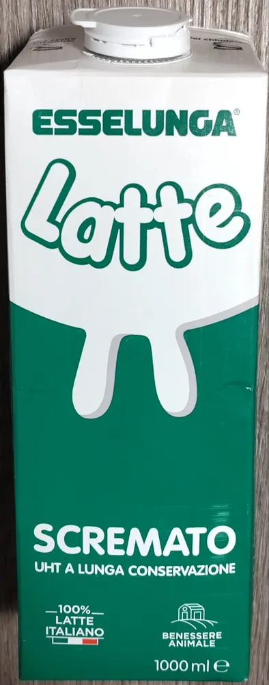 Latte scremato