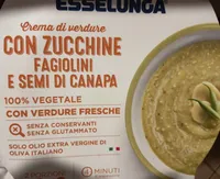 Crema di verdure con zucchine fagiolini e semi di canapa