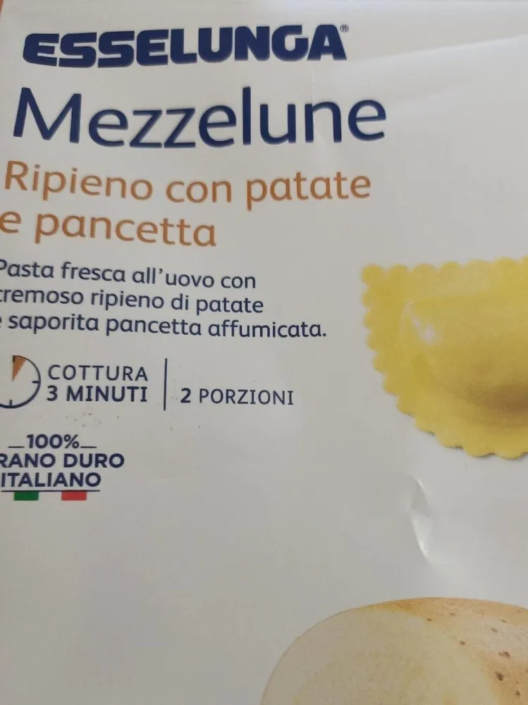 Mezzelune patate e pancetta