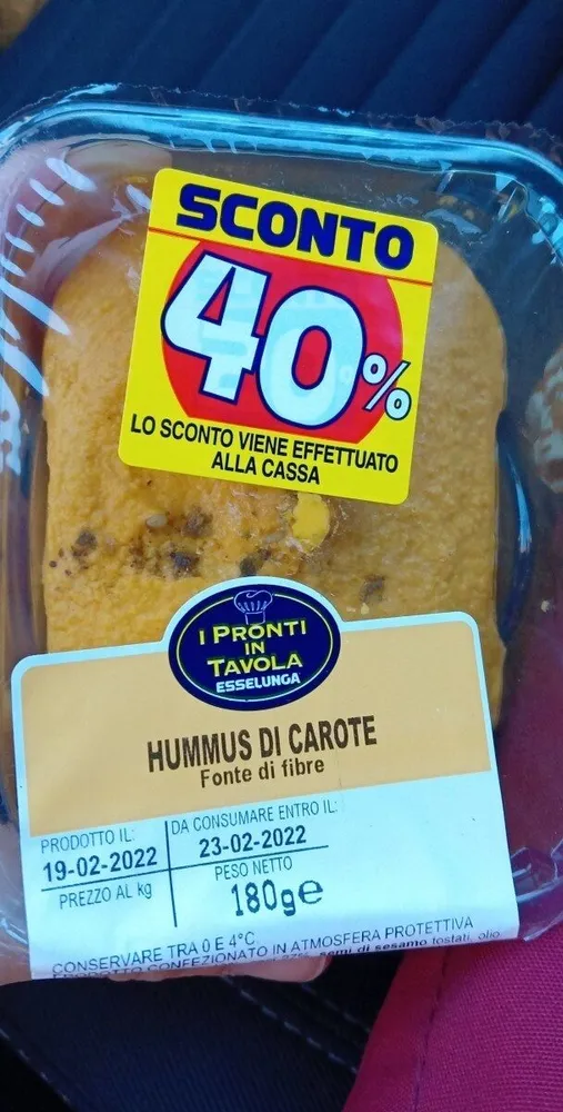 Hummus di carote
