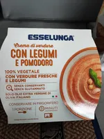 Crema di verdure con legumi e pomodoro