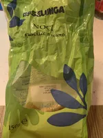 Noci sgusciate a mano