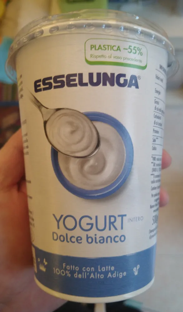 Yogurt dolce bianco