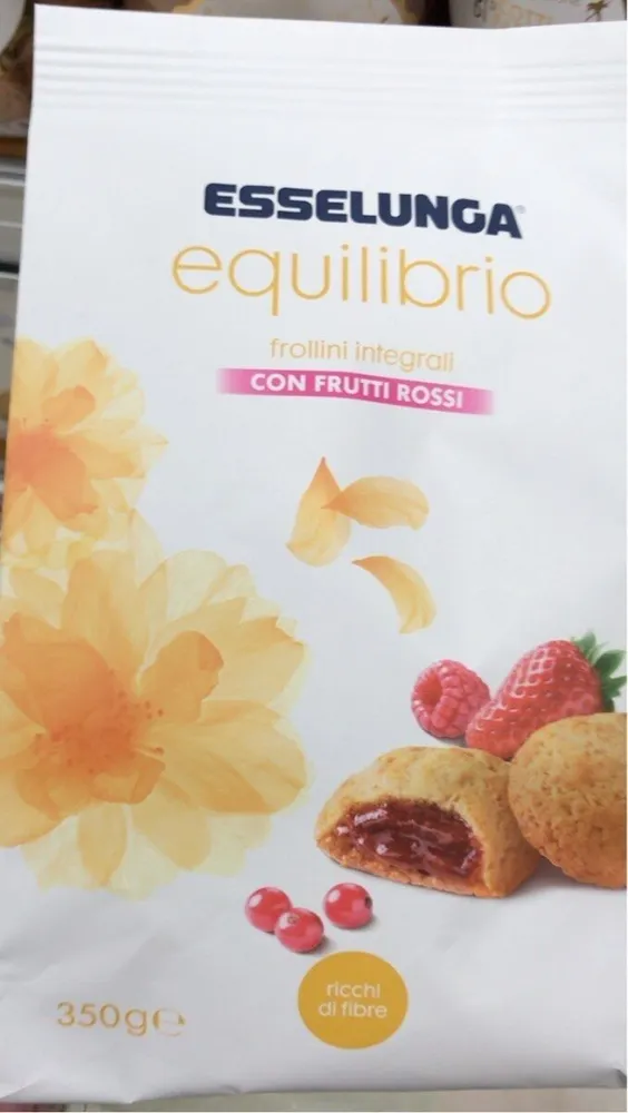 Frollini integrali con frutti rossi