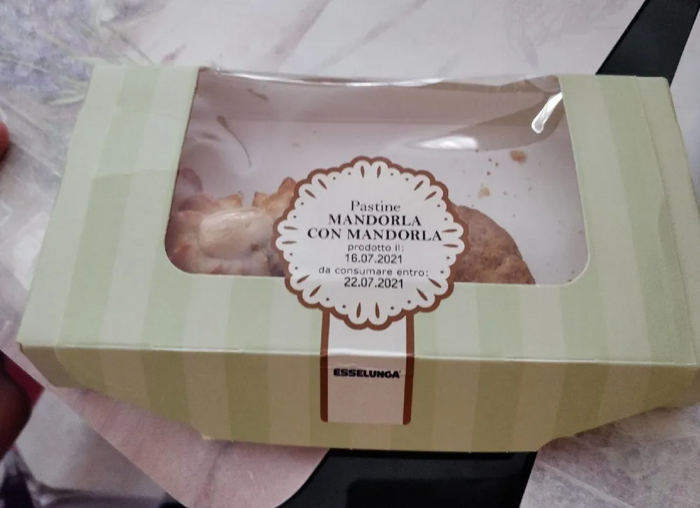 Pastine mandorla con mandorla
