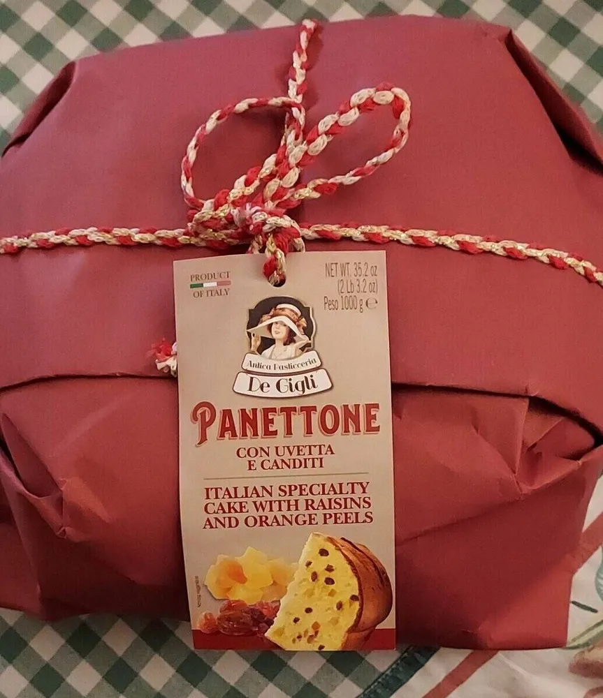 Panettone con uvetta e canditi