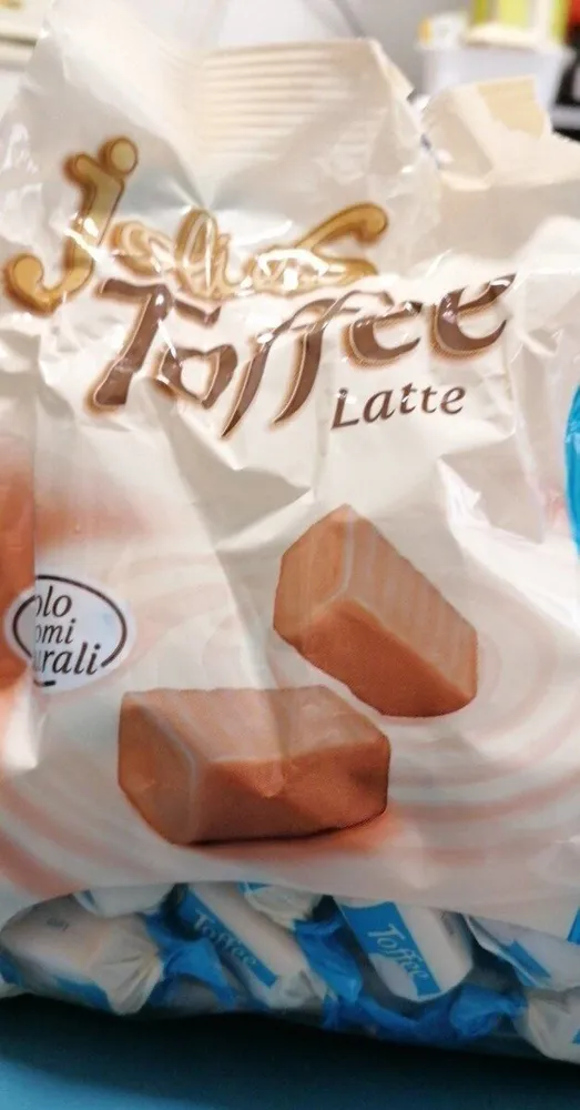 Joliestoffee latte