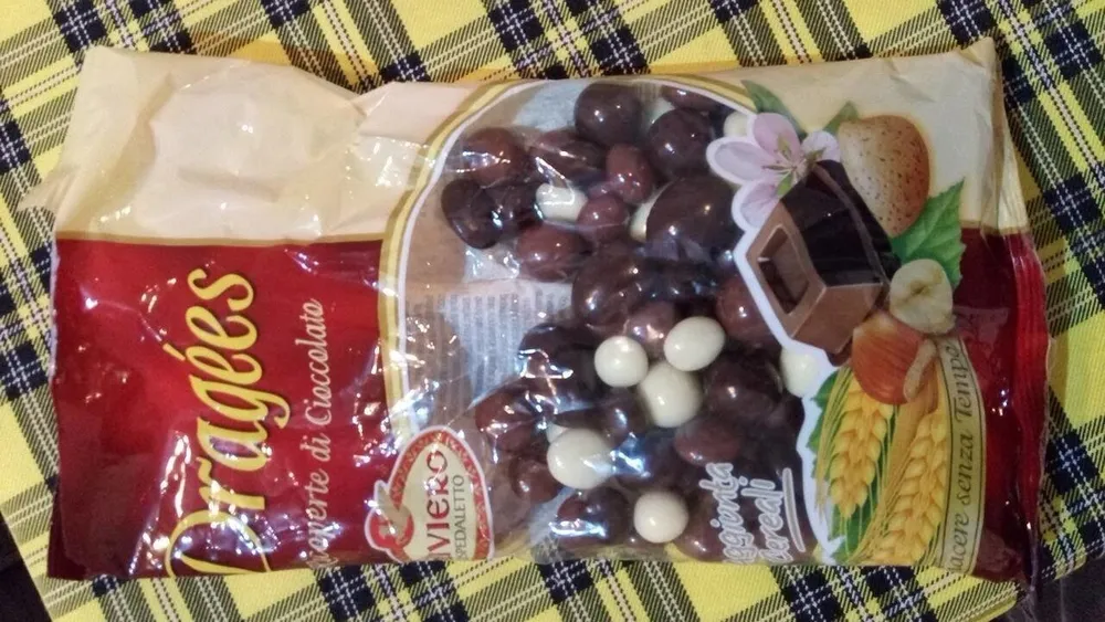 Dragées ricoperte di cioccolato