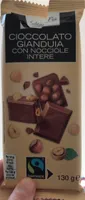 Cioccolato gianduia con nocciole intere