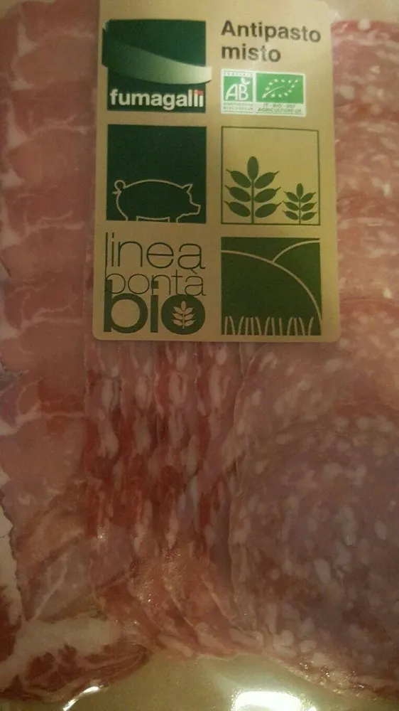 Antipasto misto (charcuterie)