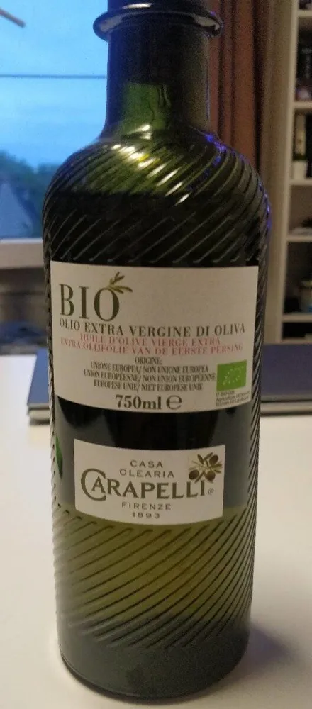 Bio Olio extra vergine Di olivia