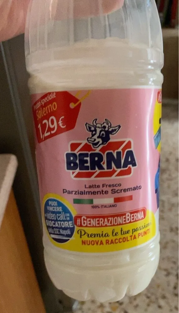 latte fresco parzialmente scremato