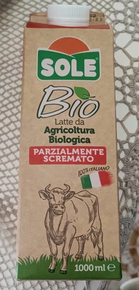 Latte bio parzialmente scremato