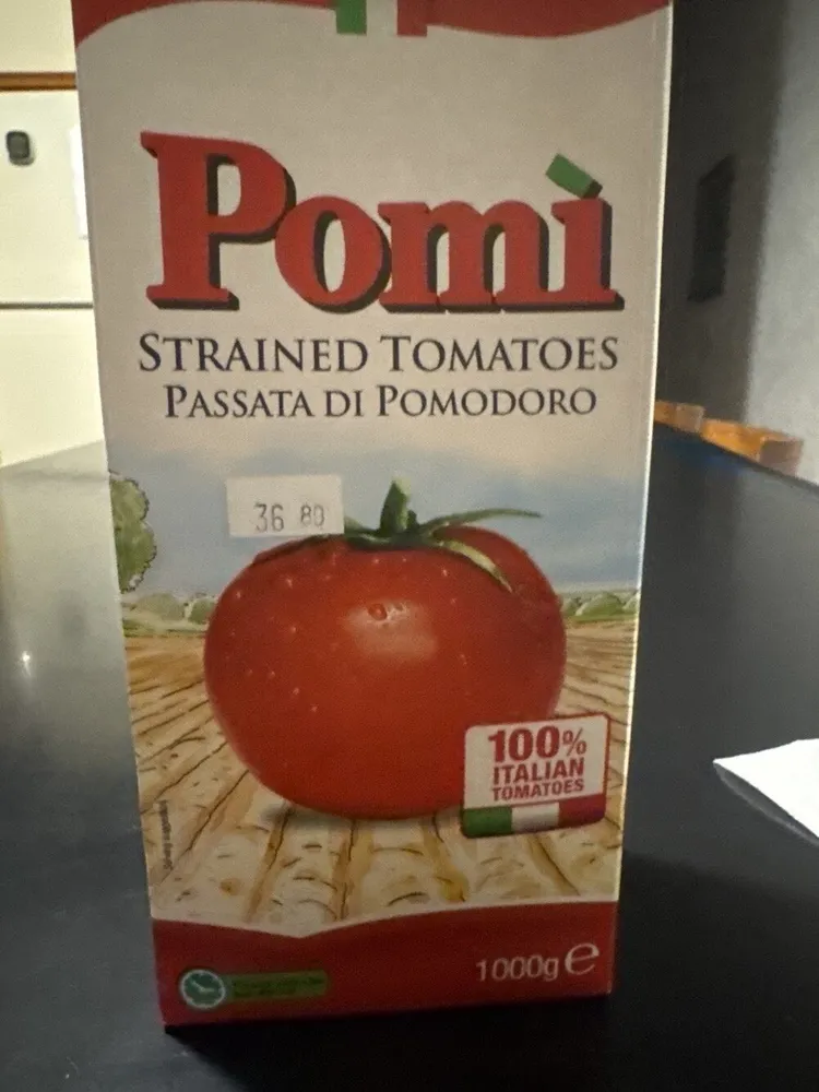 Pomi Strained & Crushed Tomatoes (1000 G)