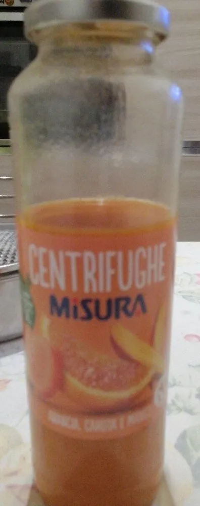 Centrifuga arancia carota mango