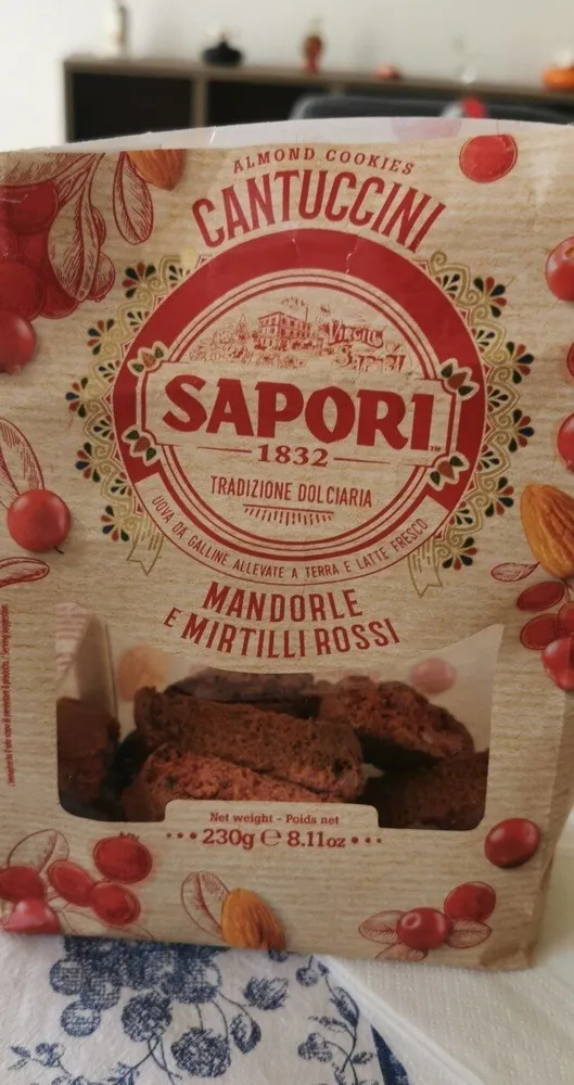 Cantuccini  mandorle e mirtilli rossi