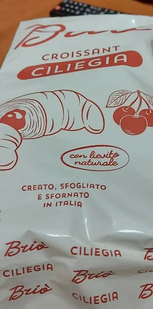 Croissant ciliega