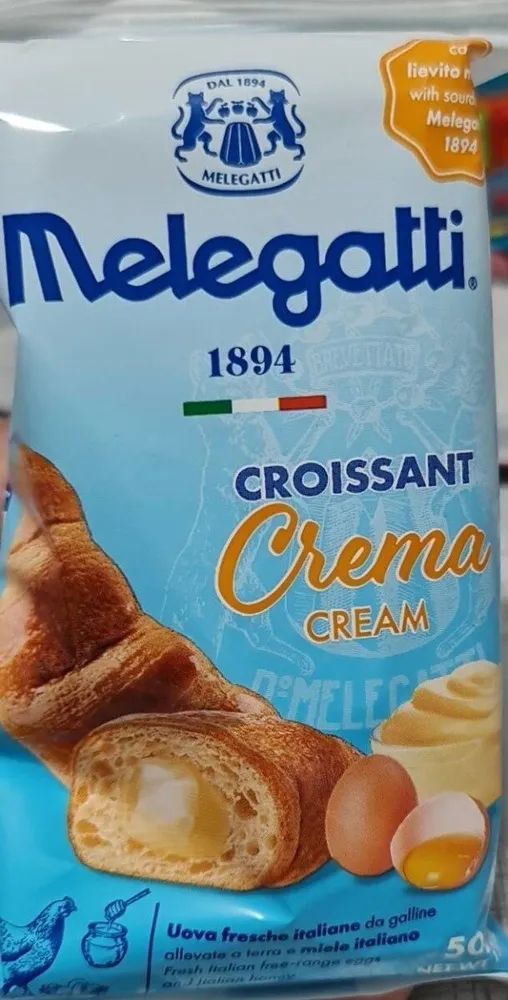 Croissant crema cream