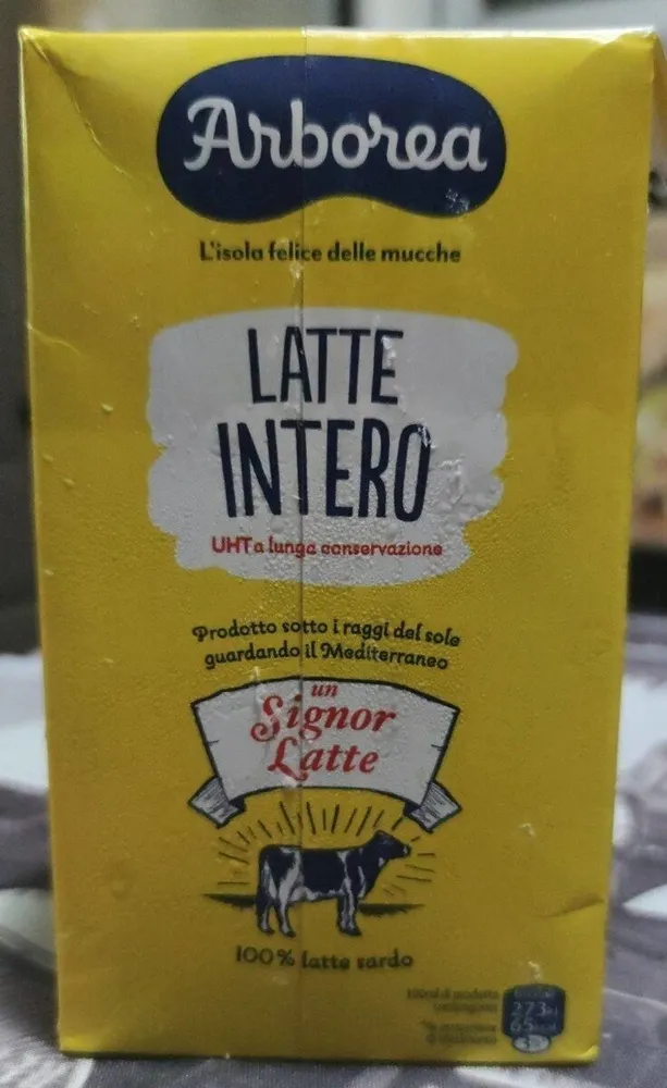 Latte intero