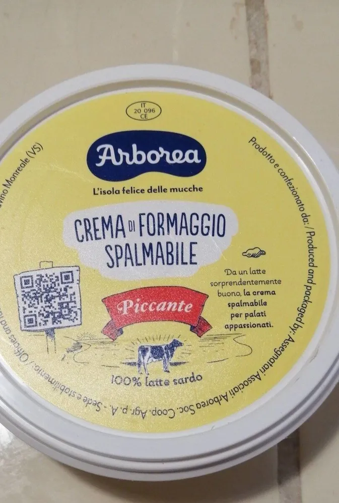 Crema di formaggio spalmabile piccante