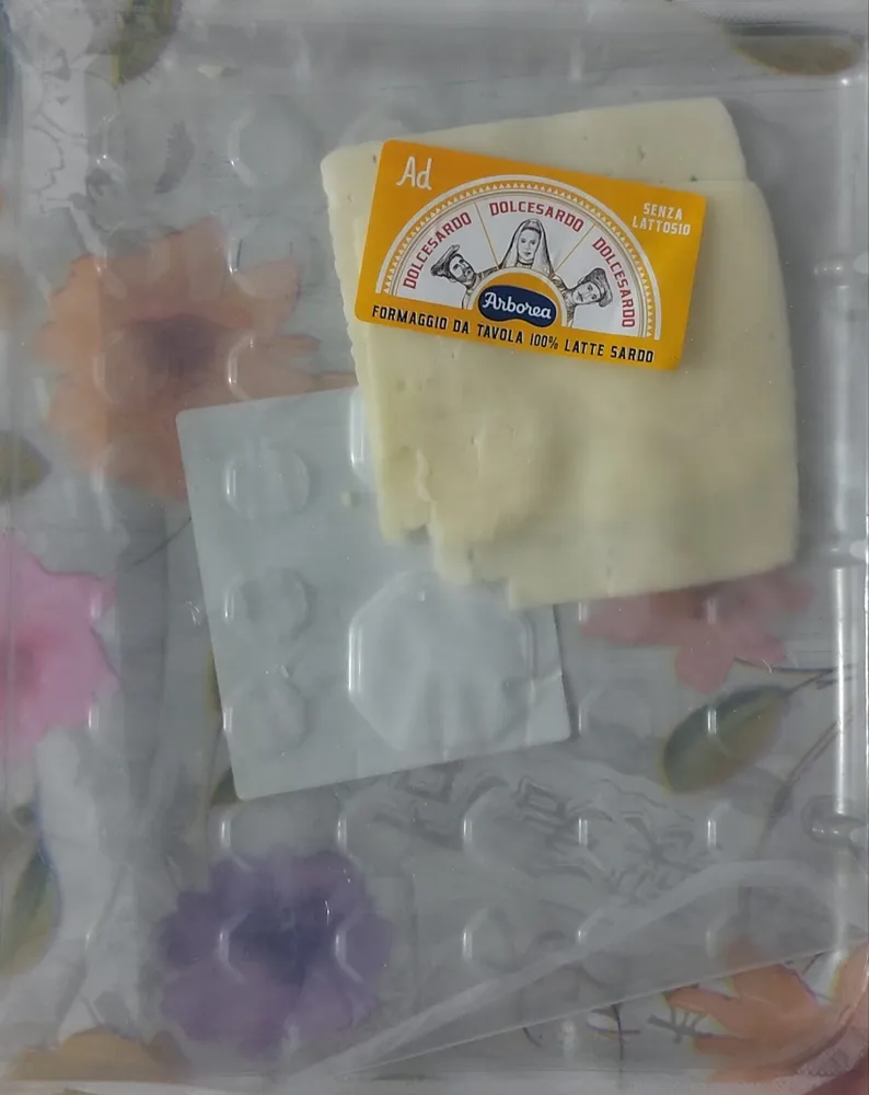 Formaggio dolce sardo senza lattosio