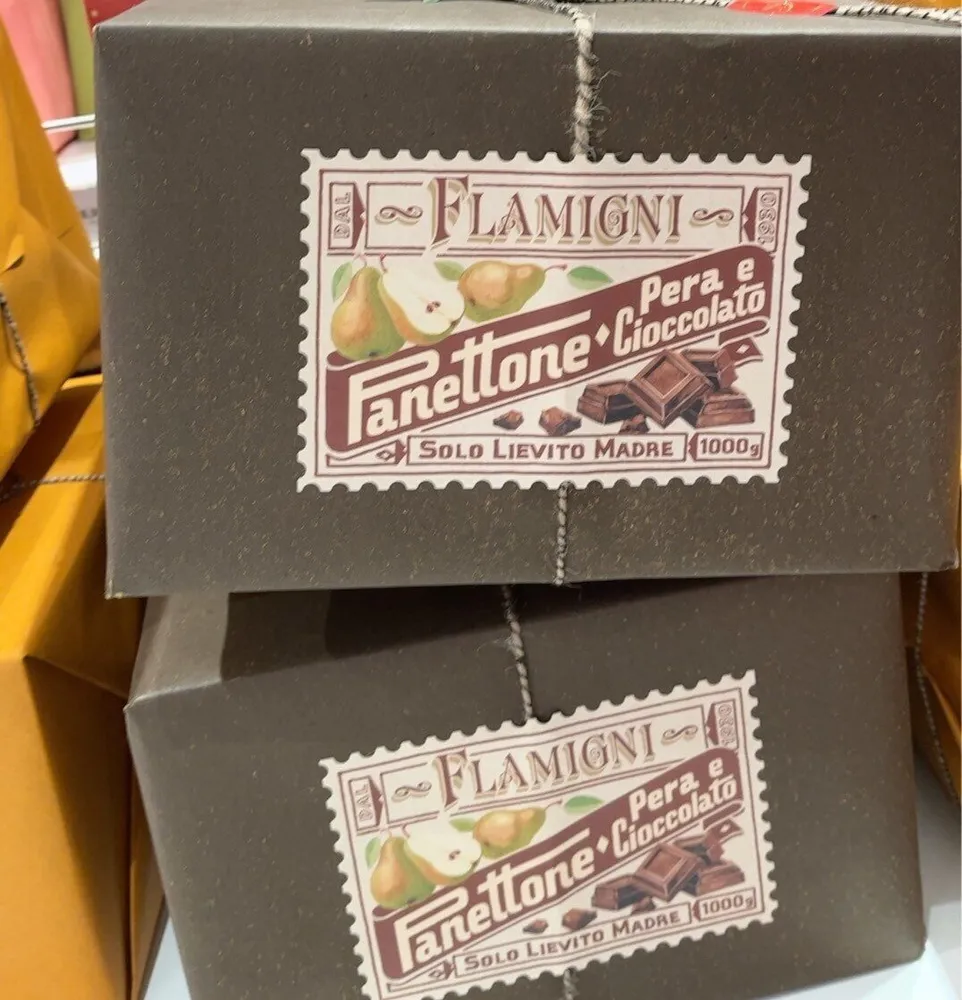 Panettone pera e cioccolato
