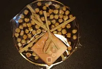 Torta di cioccolato fondente extra con nocciole