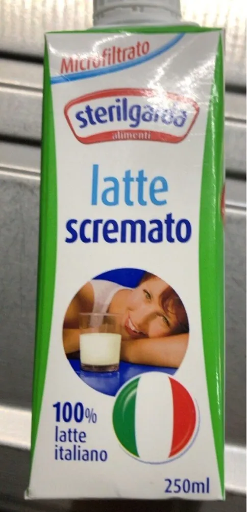 Latte scremato