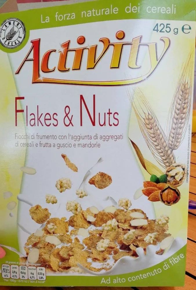Flakes & nuts