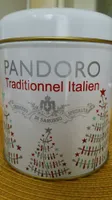 Pandoro traditionnel italien