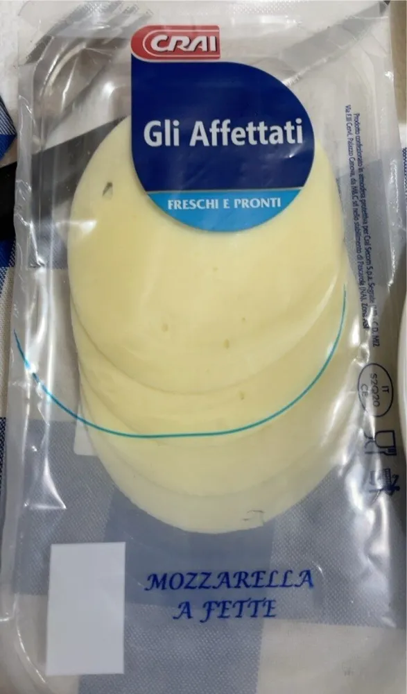 Mozzarella  formaggio a padta filante