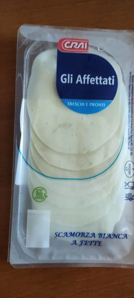Scamorza bianca a fette