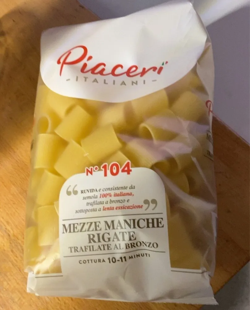 Mezze maniche rigate