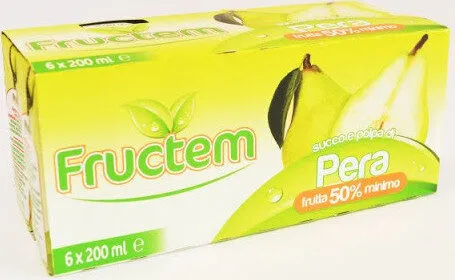 Succo e polpa di pera