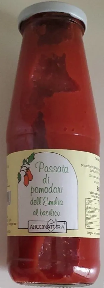 Passata di pomodoro dallEmilia al basilico