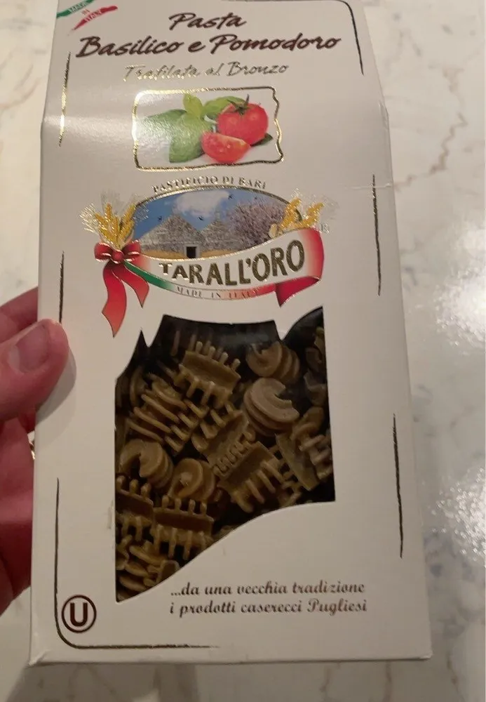 Pasta basilico e pomodoro